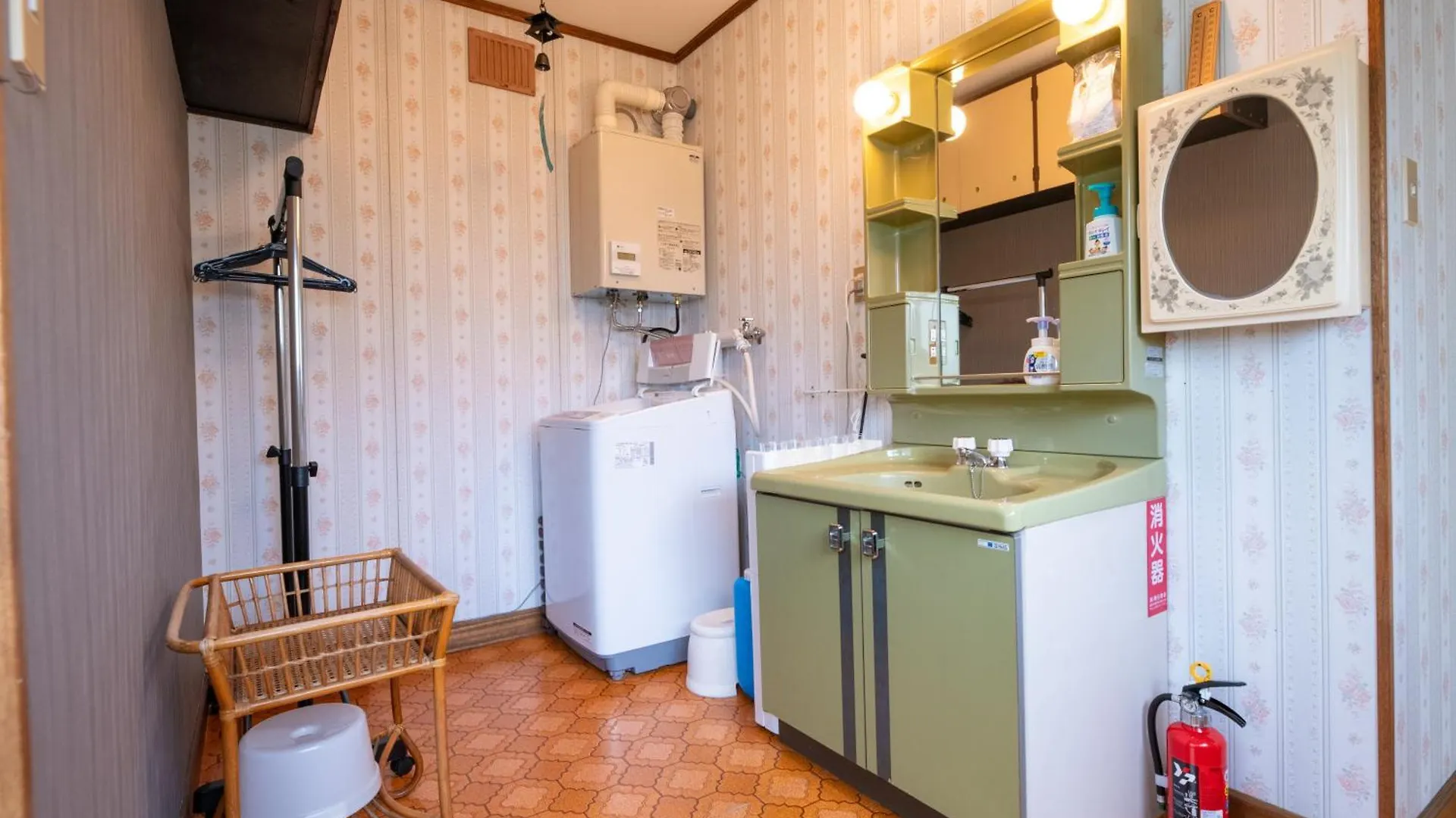 Mimosa Apartment Hakodate
